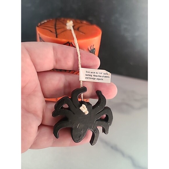 Happy Halloween Spider Black And Orange Pillar Candle - Picture 4 of 11
